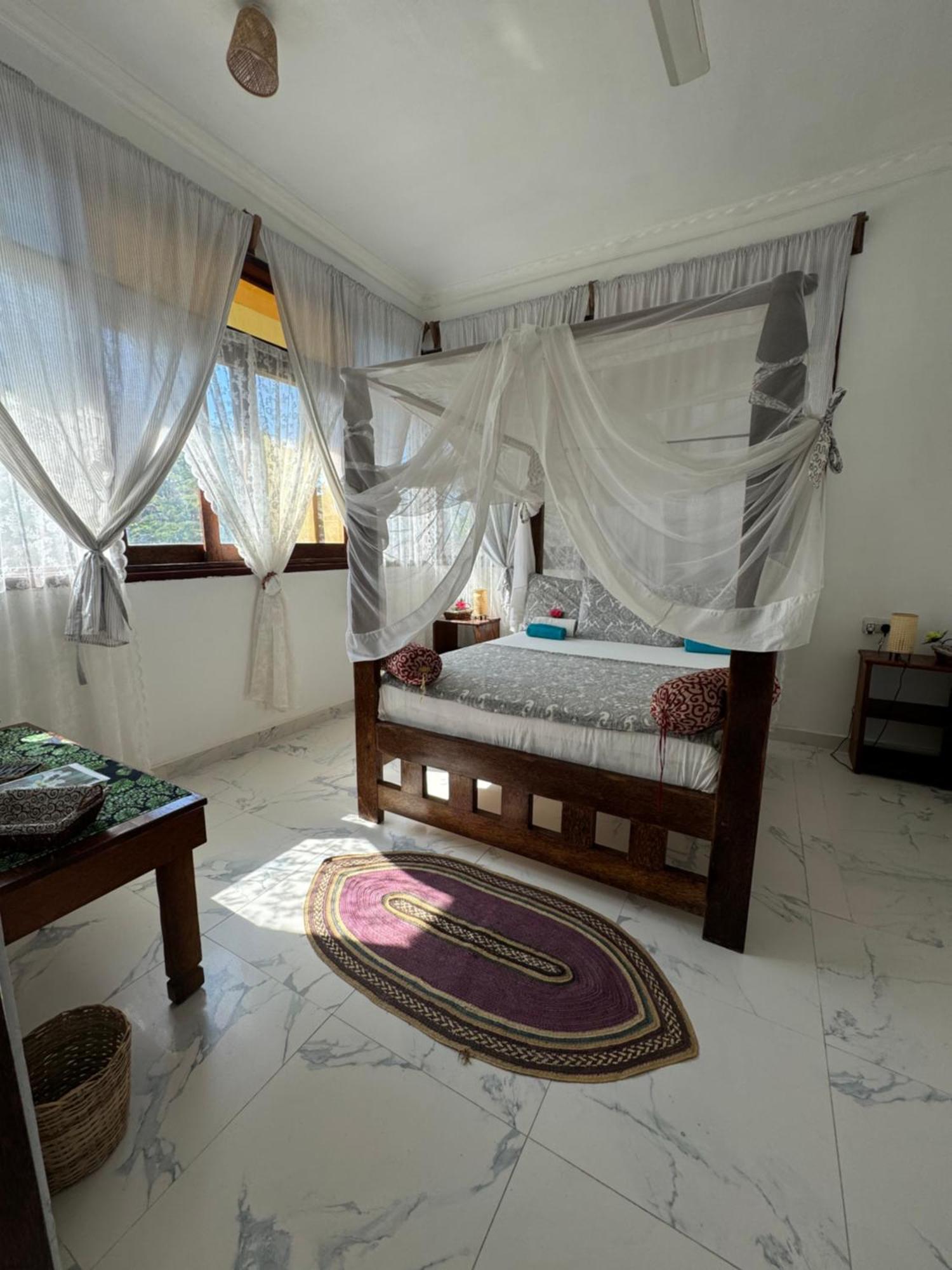 Retreat Bed & Breakfast